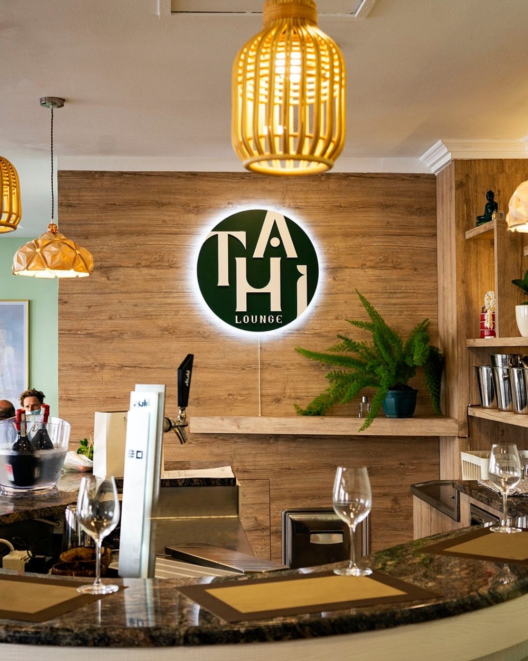 PAINT + LUNCH @Thai Lounge | SABATO 24 OTTOBRE 10.30 - 14.00