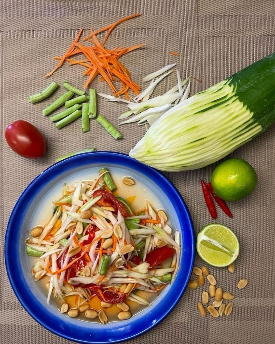 PAINT + LUNCH @Thai Lounge | SABATO 24 OTTOBRE 10.30 - 14.00